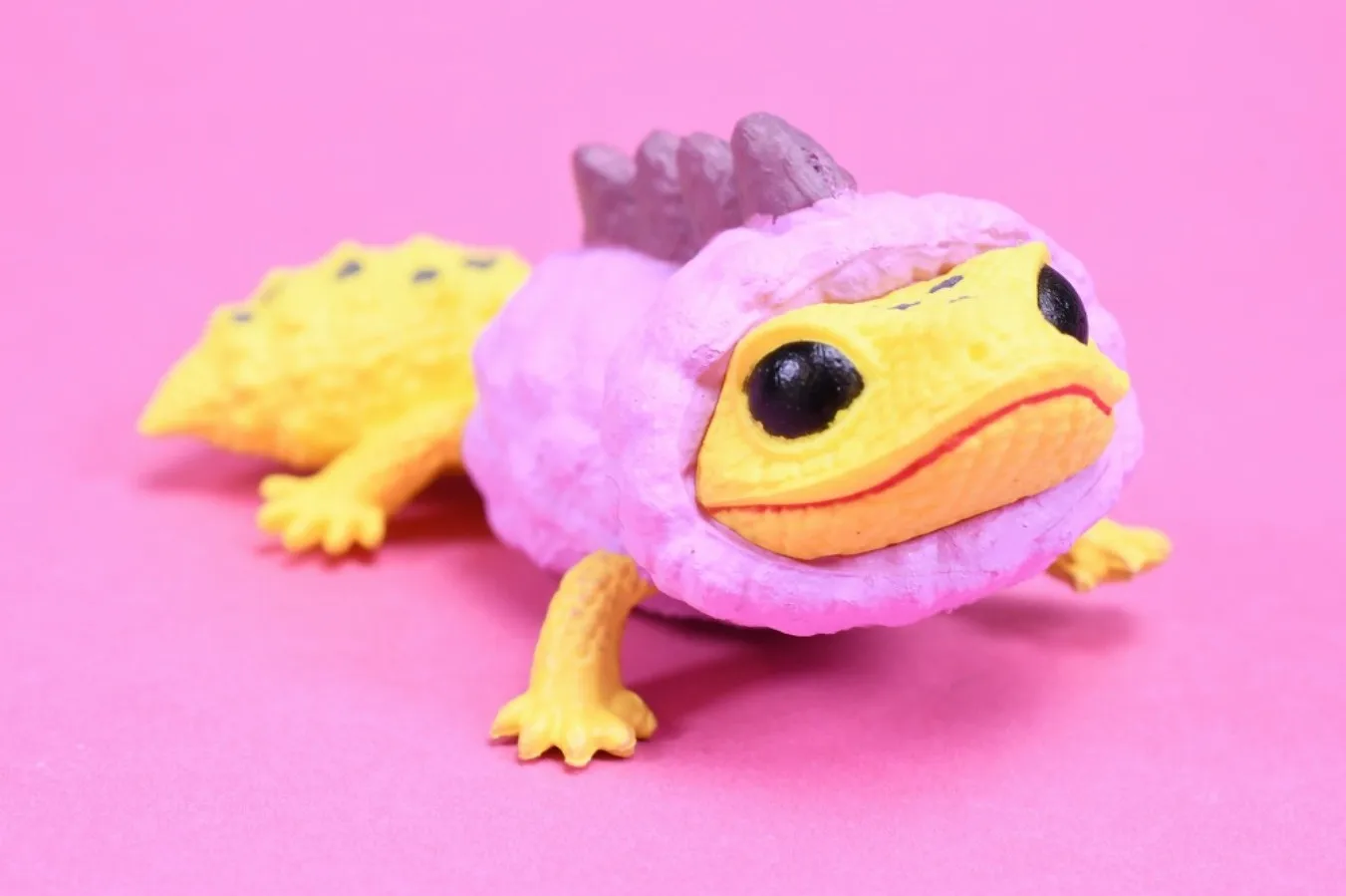 Detalle de la temática reptil/kawaii