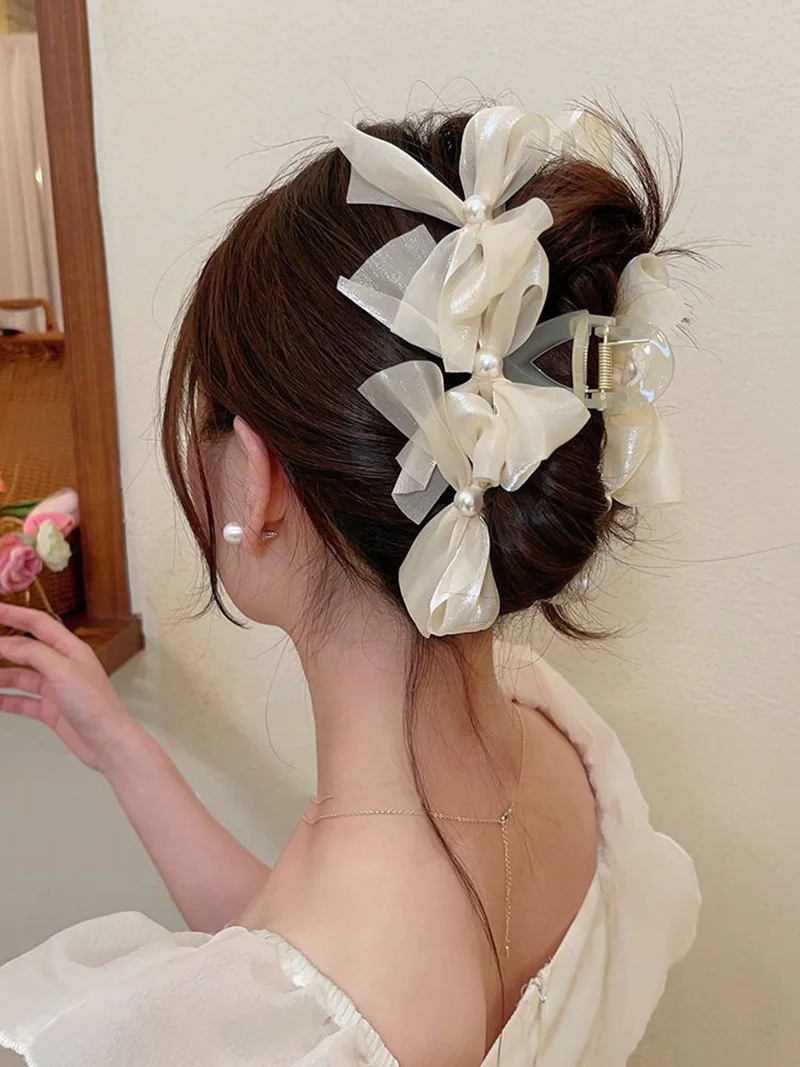 Look con pinza para tocado