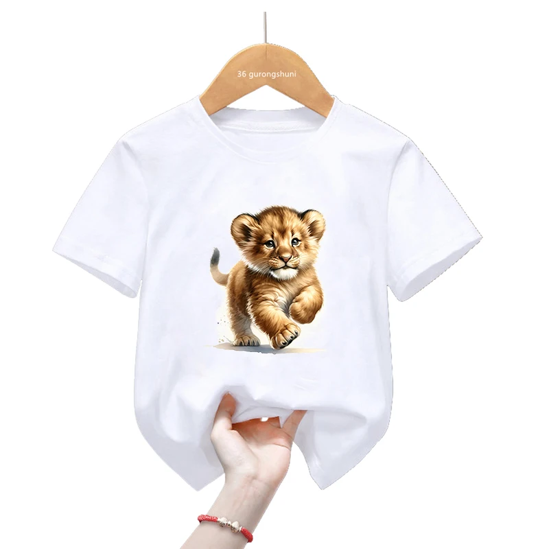 Camiseta infantil de manga corta con estampado de león
