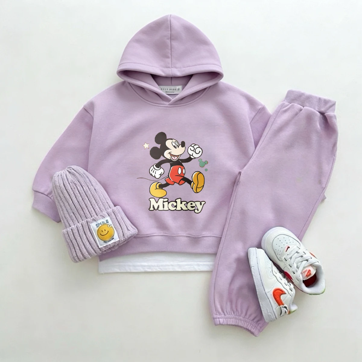 Ropa infantil cómoda de manga larga