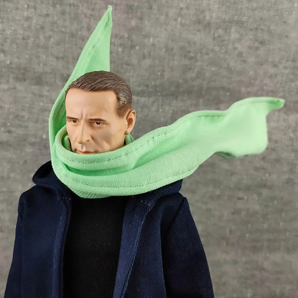 Bufanda beige para figura scale