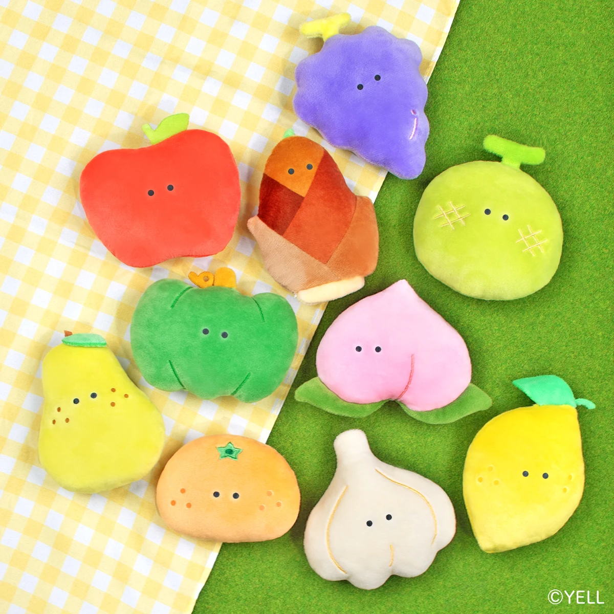 Peluche Yell Petit del mundo con colgante suave de verduras y frutas