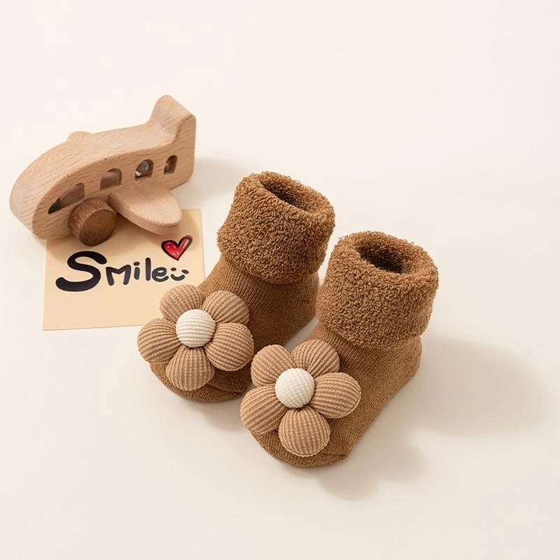 Calcetines con diseño de conejo caqui para niños