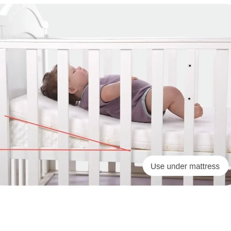 Almohada inclinada antivómitos para bebé antideslizante con memoria
