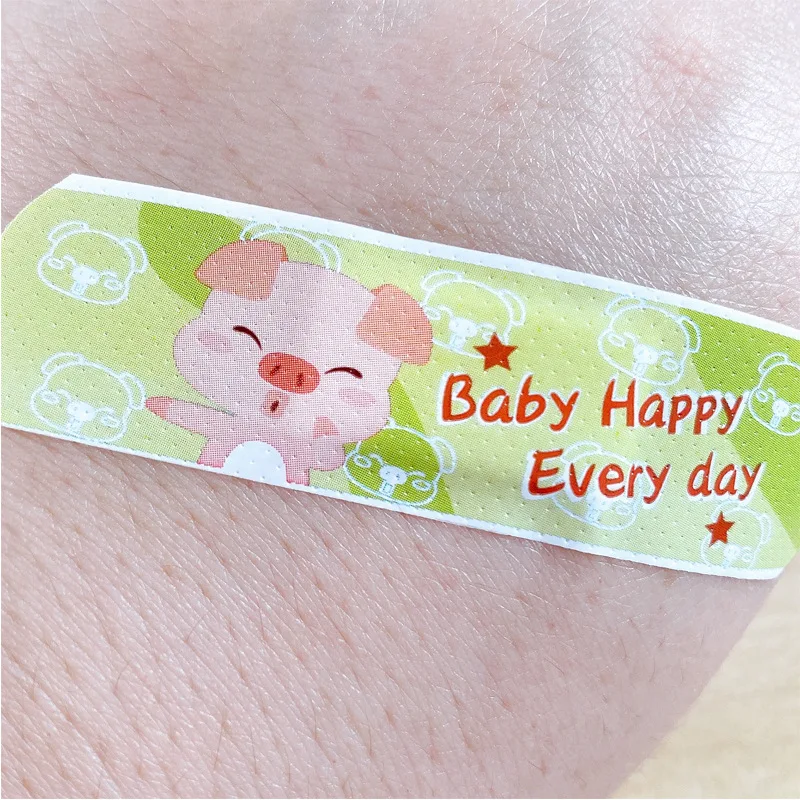 Set de 120 parches infantiles con protección para heridas