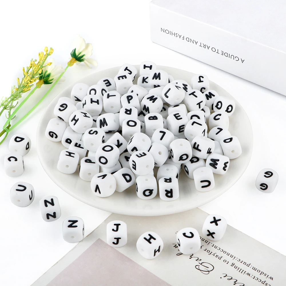Cuentas de letras en silicona para collares y pulseras infantiles - imagen 4