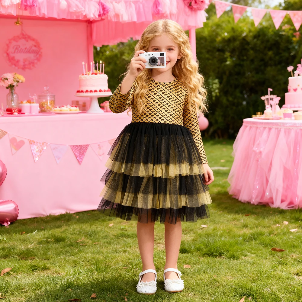 Look completo con capa para un efecto elegante