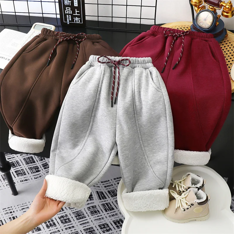 Pantalones acolchados para niños