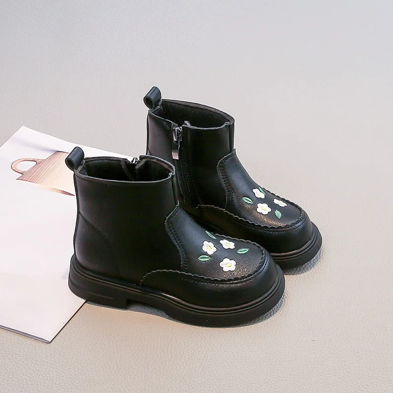 Botas de invierno antideslizantes de suela plana para niñas - imagen 4
