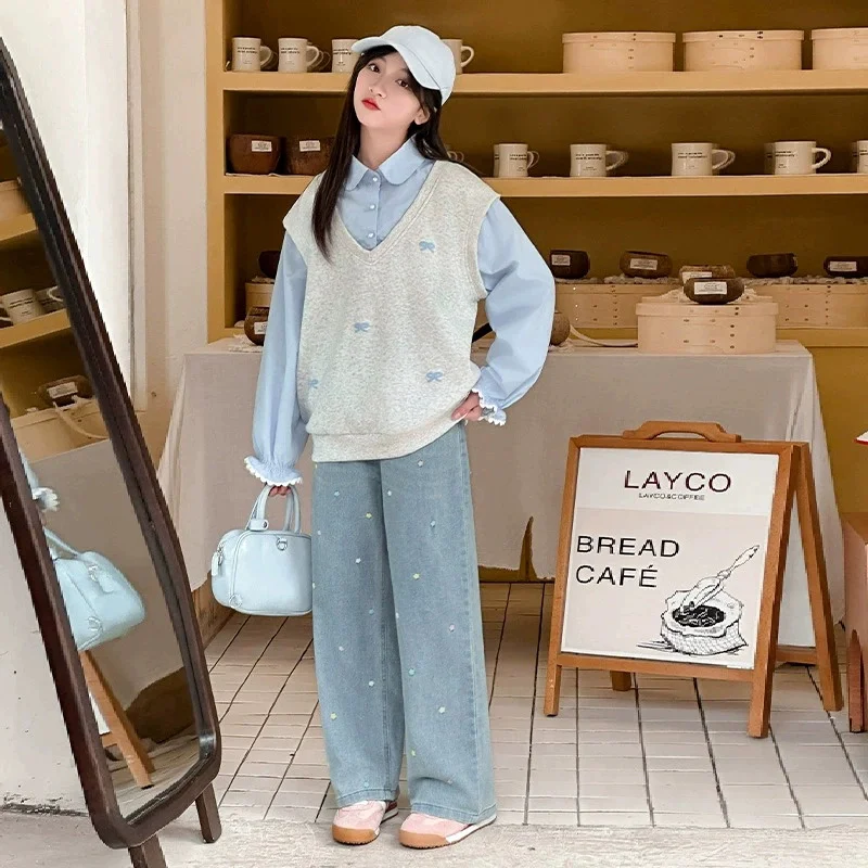 Sudadera con pajarita para niña – Estilo primaveral