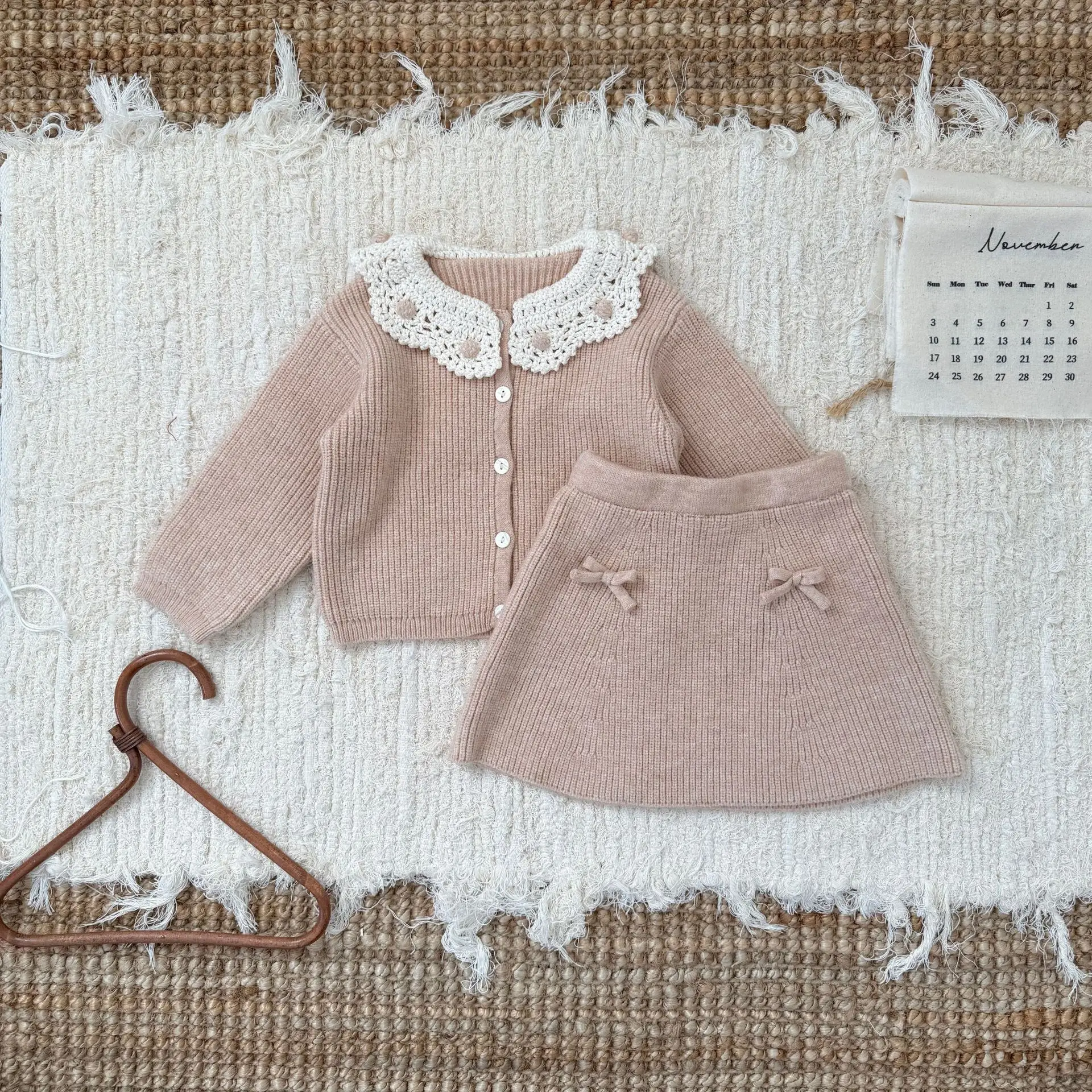 Suéter de niña primavera 2025 cuello vuelto estilo vintage - imagen 2
