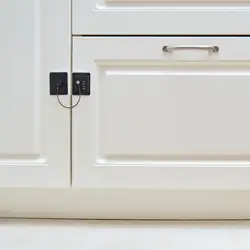 Cerradura infantil con código para armarios, puertas y cajones