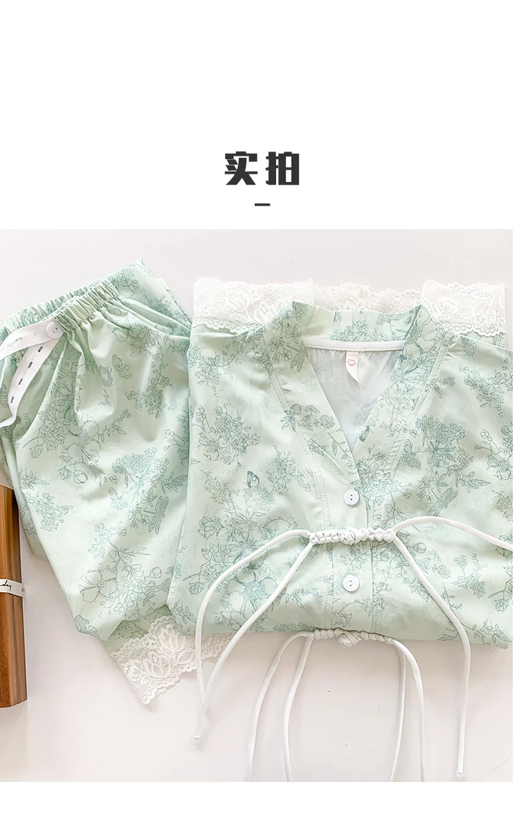 Vestido de maternidad en estilo elegante de temporada