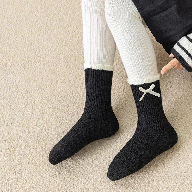 Calcetines altos de invierno de algodón con lazo para niñas