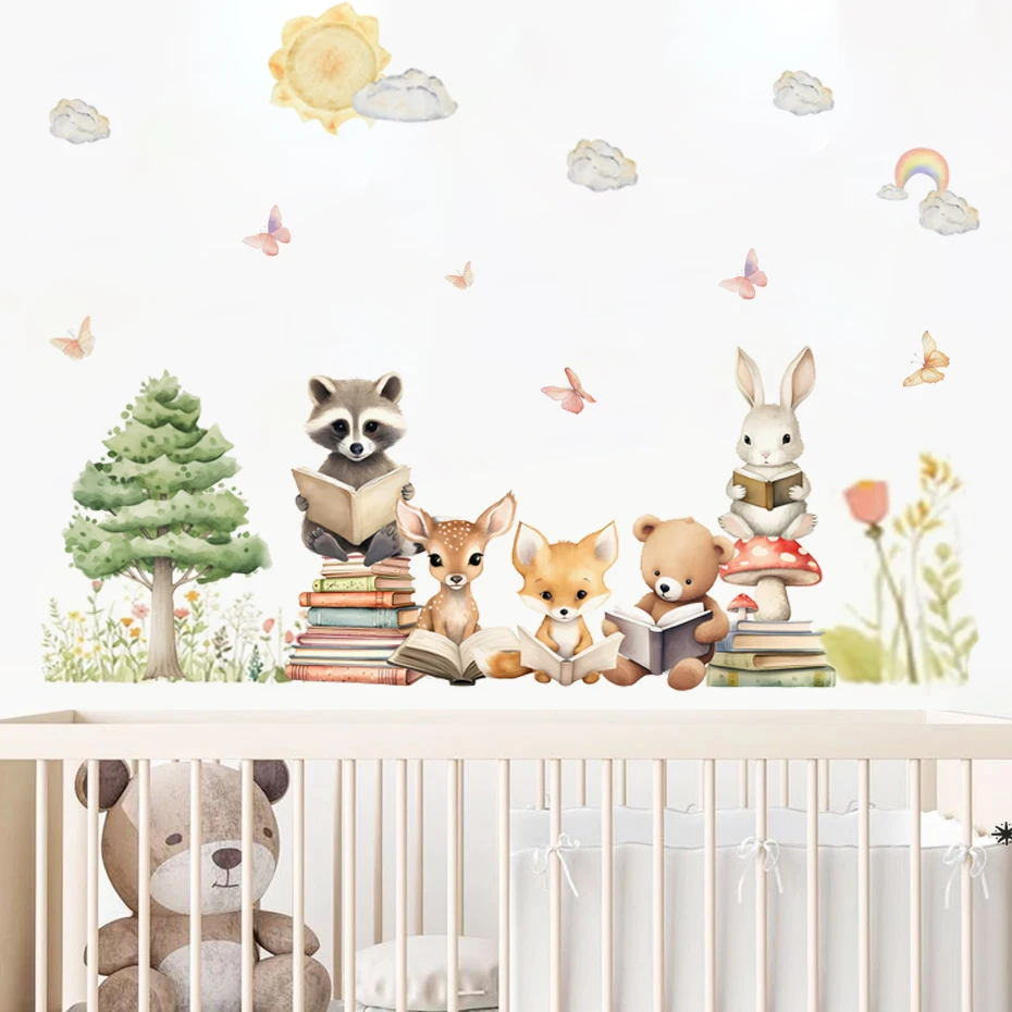 Detalle de pegatinas aplicadas en dormitorio infantil