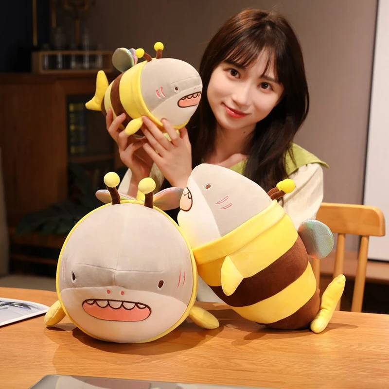Peluche abeja tiburón suave, almohada cojín para niños - imagen 4