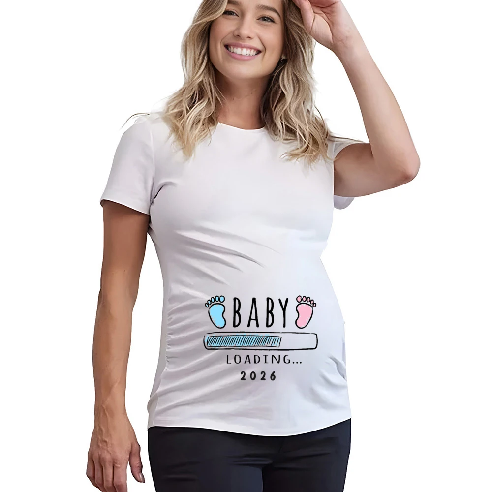 Camiseta de anuncio de embarazo con diseño creativo para futuras mamás