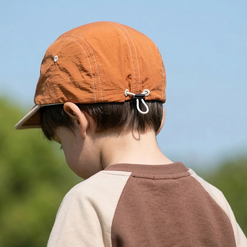 Gorra de béisbol infantil con letras bordadas y protección UV - imagen 5