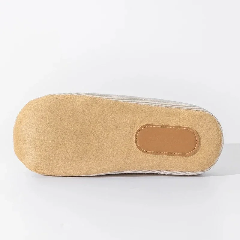 Zapatillas infantiles de algodón japonesas antideslizantes y cálidas - imagen 5