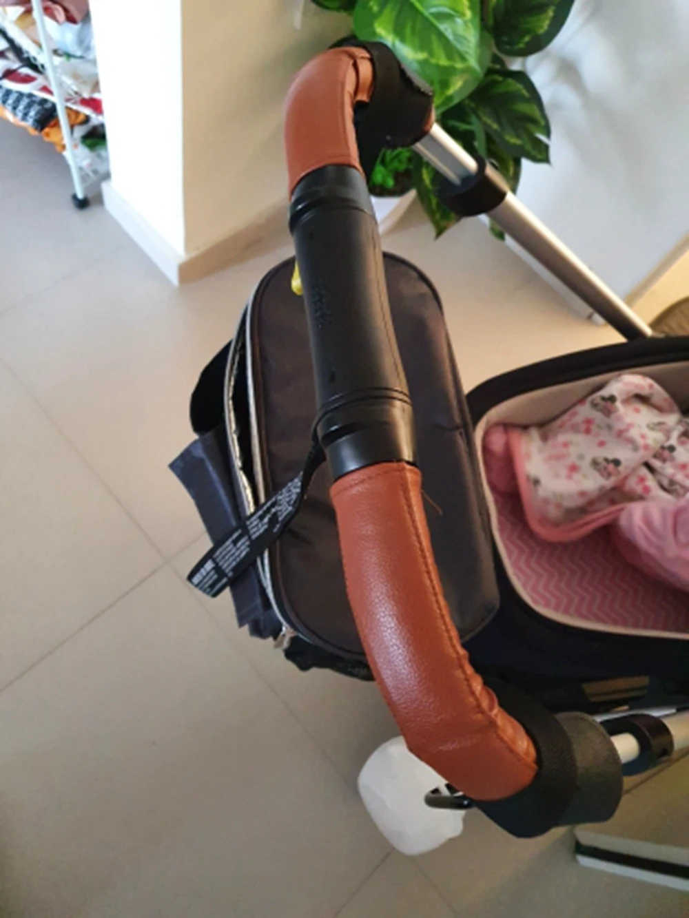 Mamas & Papas Armosa Flip XT – Funda de cuero para cochecito - imagen 2
