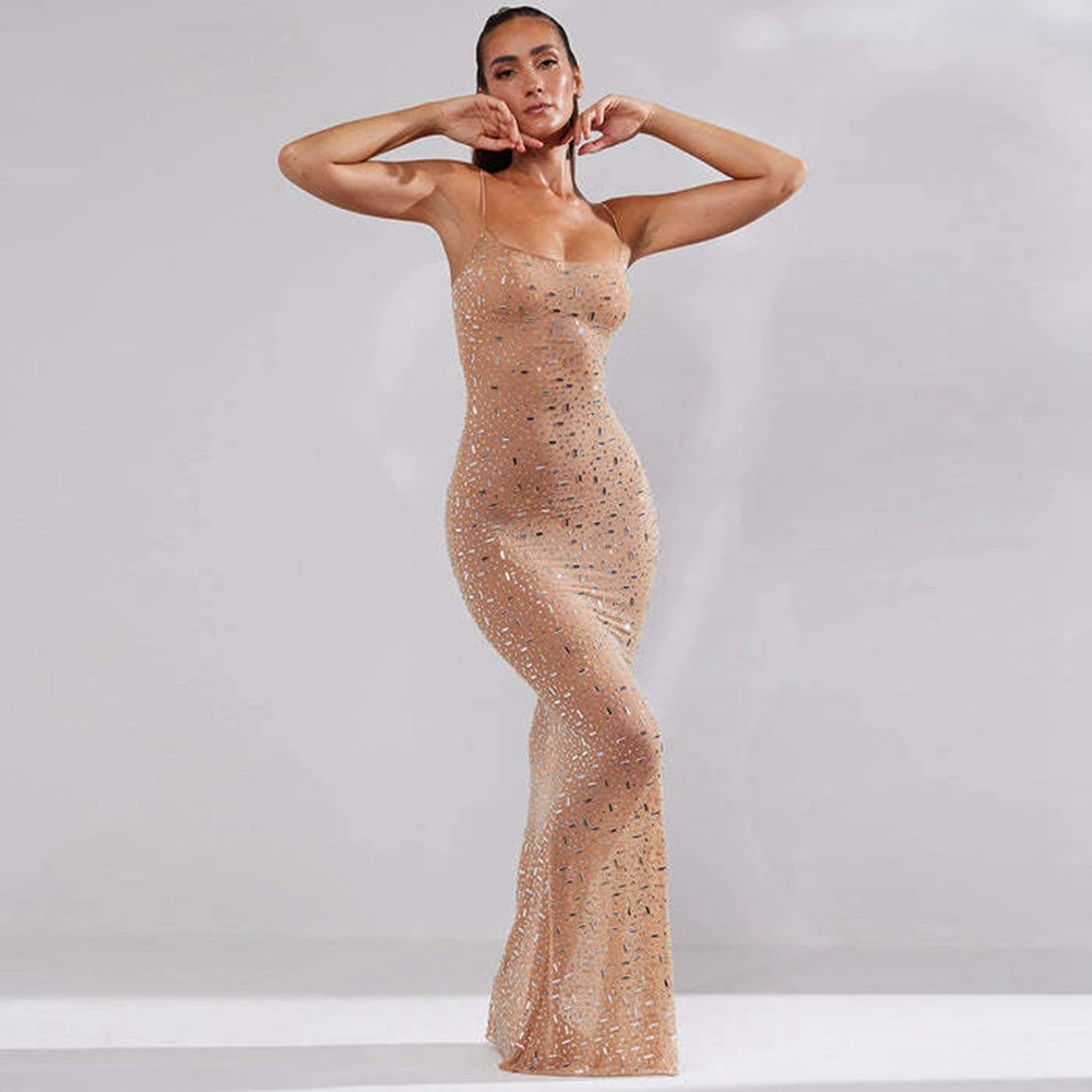 Vestido de premamá con pedrería y falda de tul para bienvenida - imagen 5