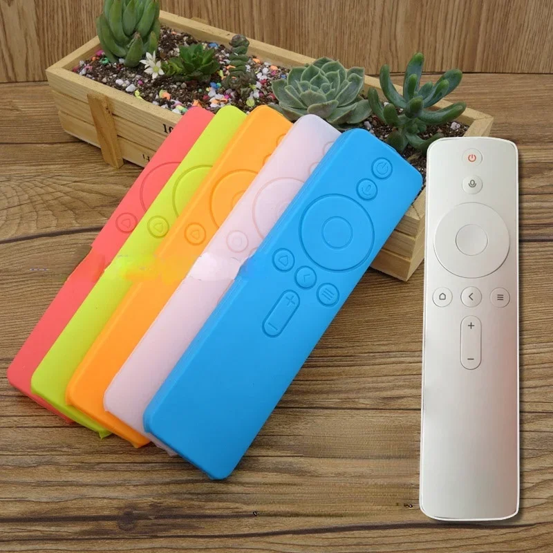 Funda protectora instalada en mando Xiaomi