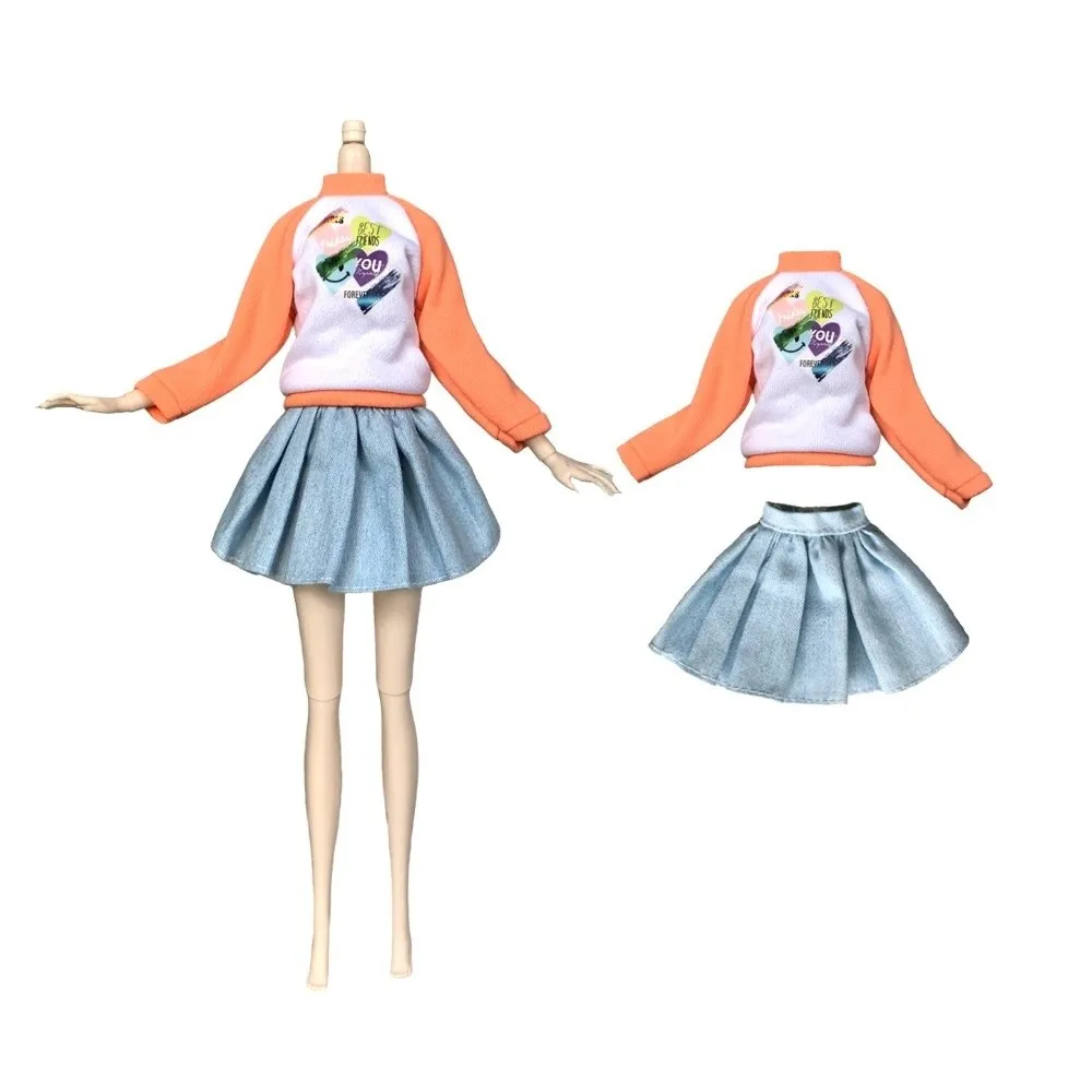 Conjunto de ropa para muñecas con falda plisada y sudadera