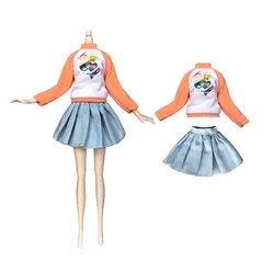 Conjunto de ropa para muñecas con falda plisada y sudadera
