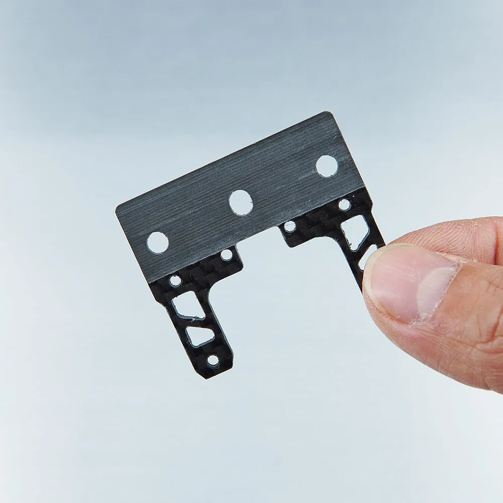 Chasis Mini 4WD con suspensión interna estilo cola de pez - imagen 4