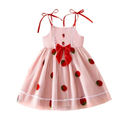 Vestido de verano tul en A sin mangas con fresas para niña