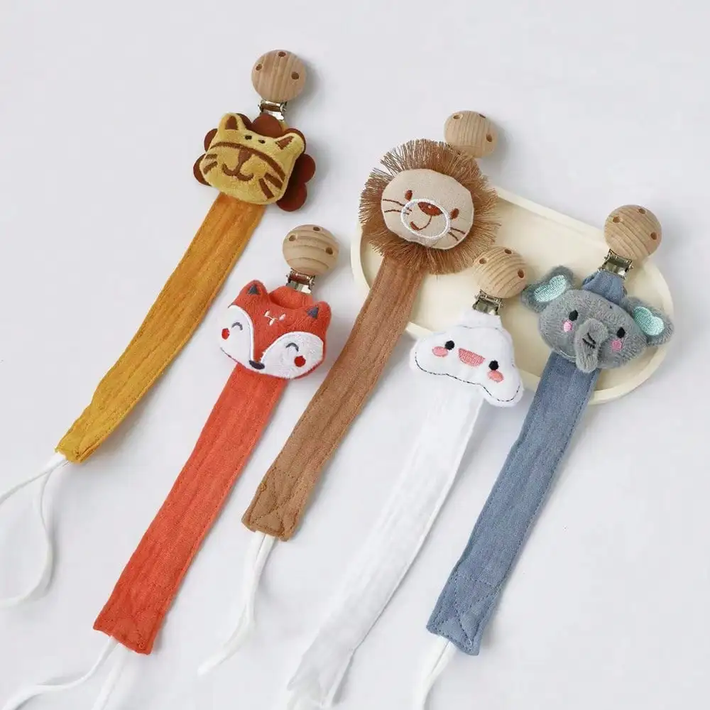 Cadena para chupete de madera con motivos animales - imagen 2