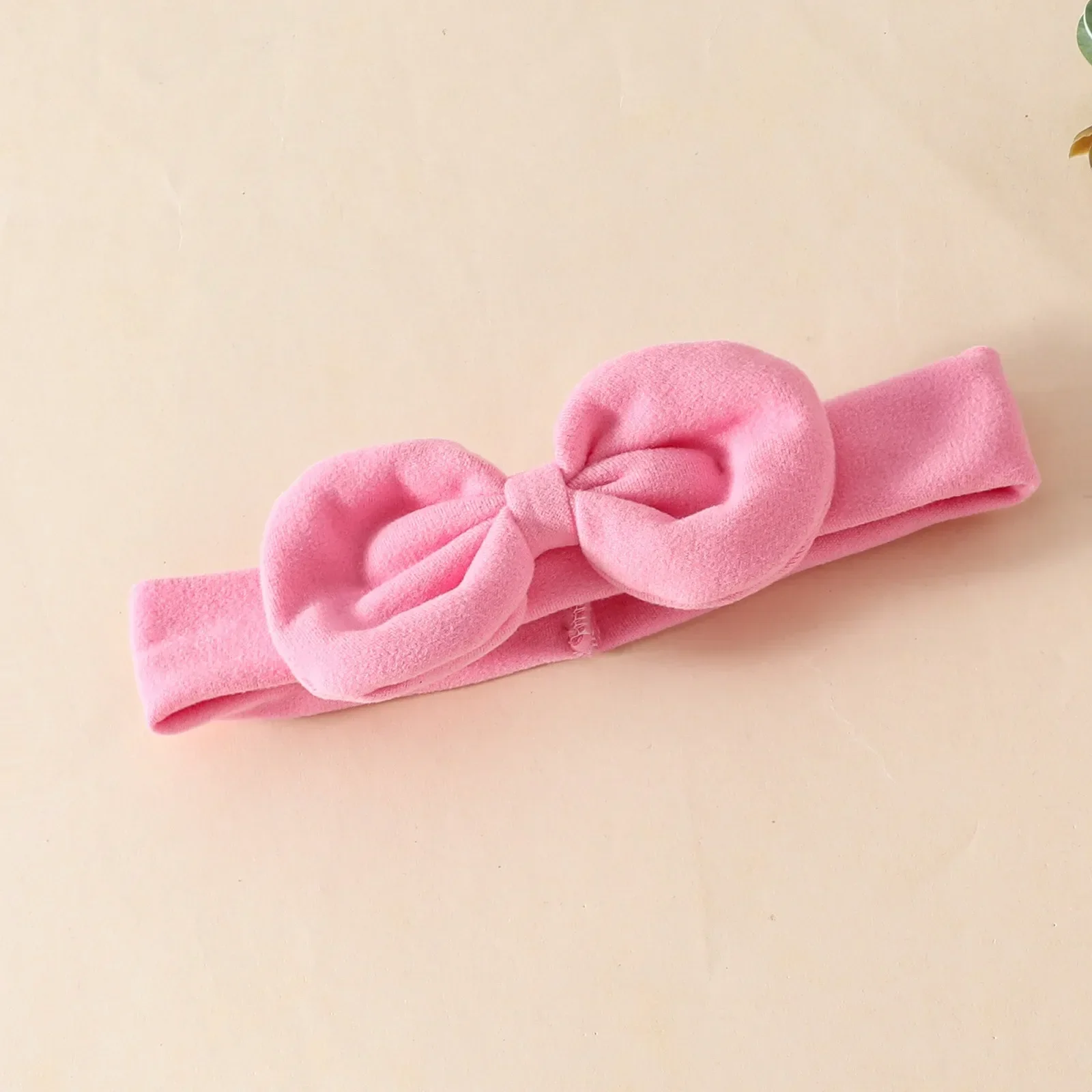 Conjunto infantil para niñas: body, pelele y vestidos bordados - imagen 4