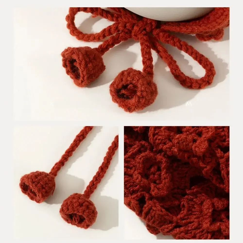 Gorro de niña flores caladas tejido a mano, cubreorejas otoño-invierno - imagen 3