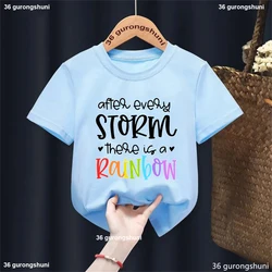 Camiseta infantil básica con mensaje arcoíris – Niño y niña