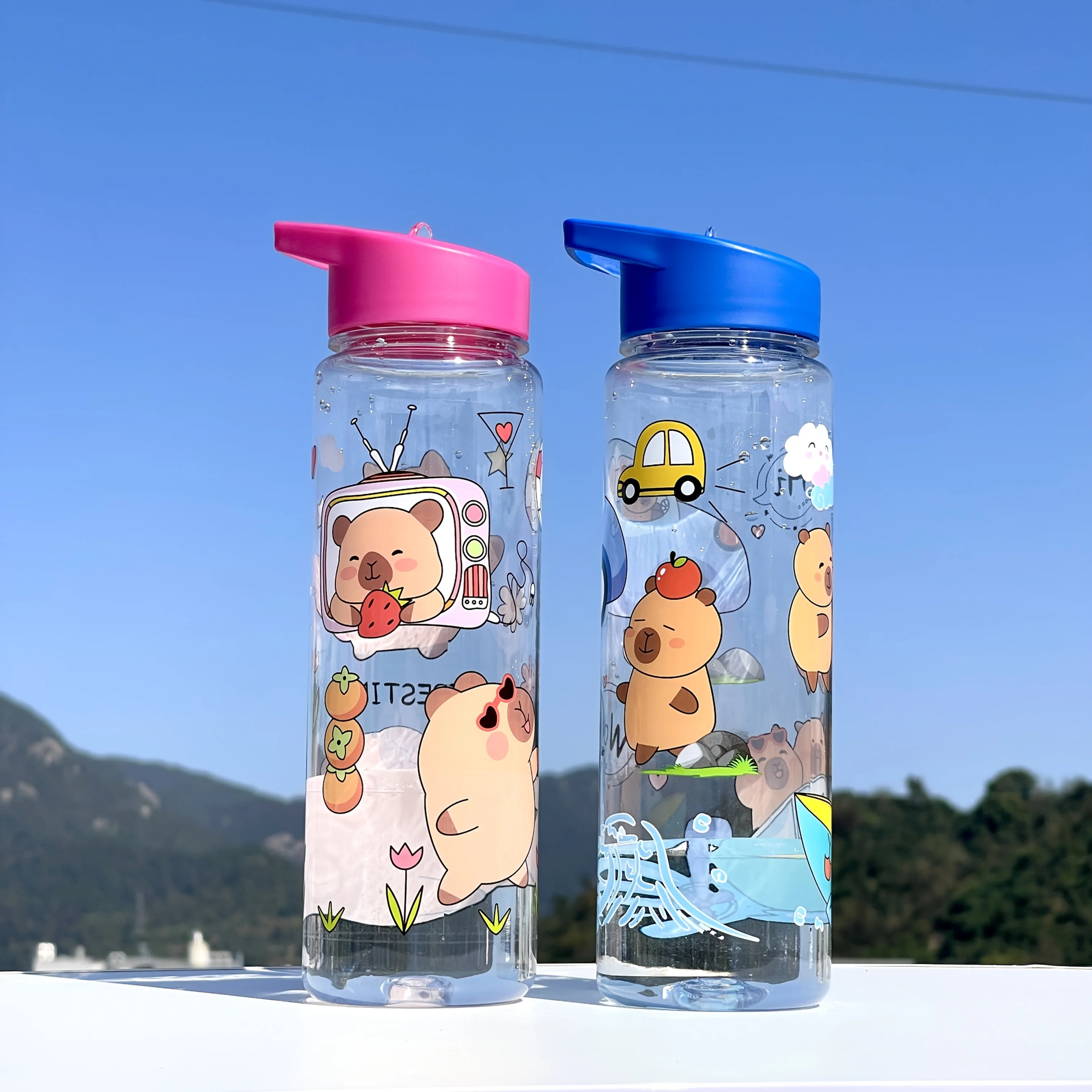 Taza con pajita para beber cómodamente