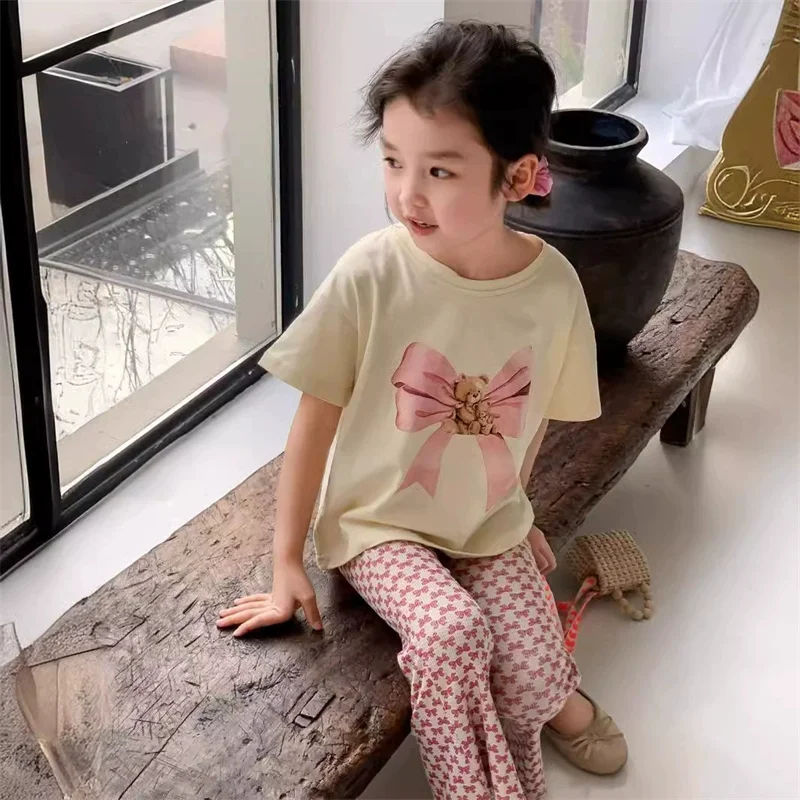 Conjunto de verano para niños con lazo, camiseta y pantalón oso - imagen 3