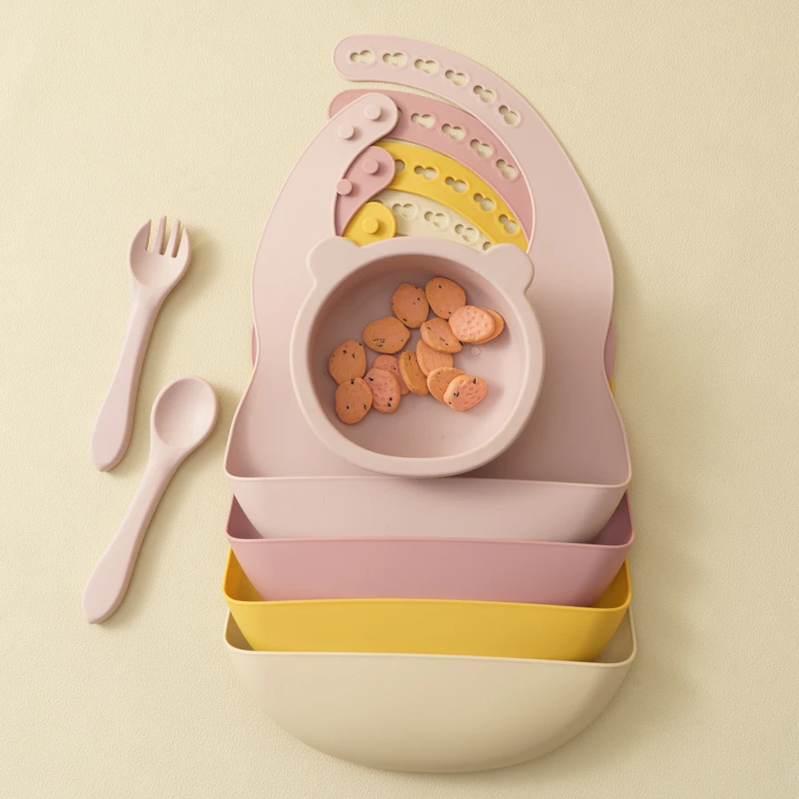 Alimentación bebé: cuenco con ventosa y cubiertos de silicona - imagen 4