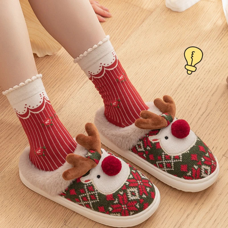 Zapatillas antideslizantes con dibujos de ciervos navideños para hogar - imagen 4