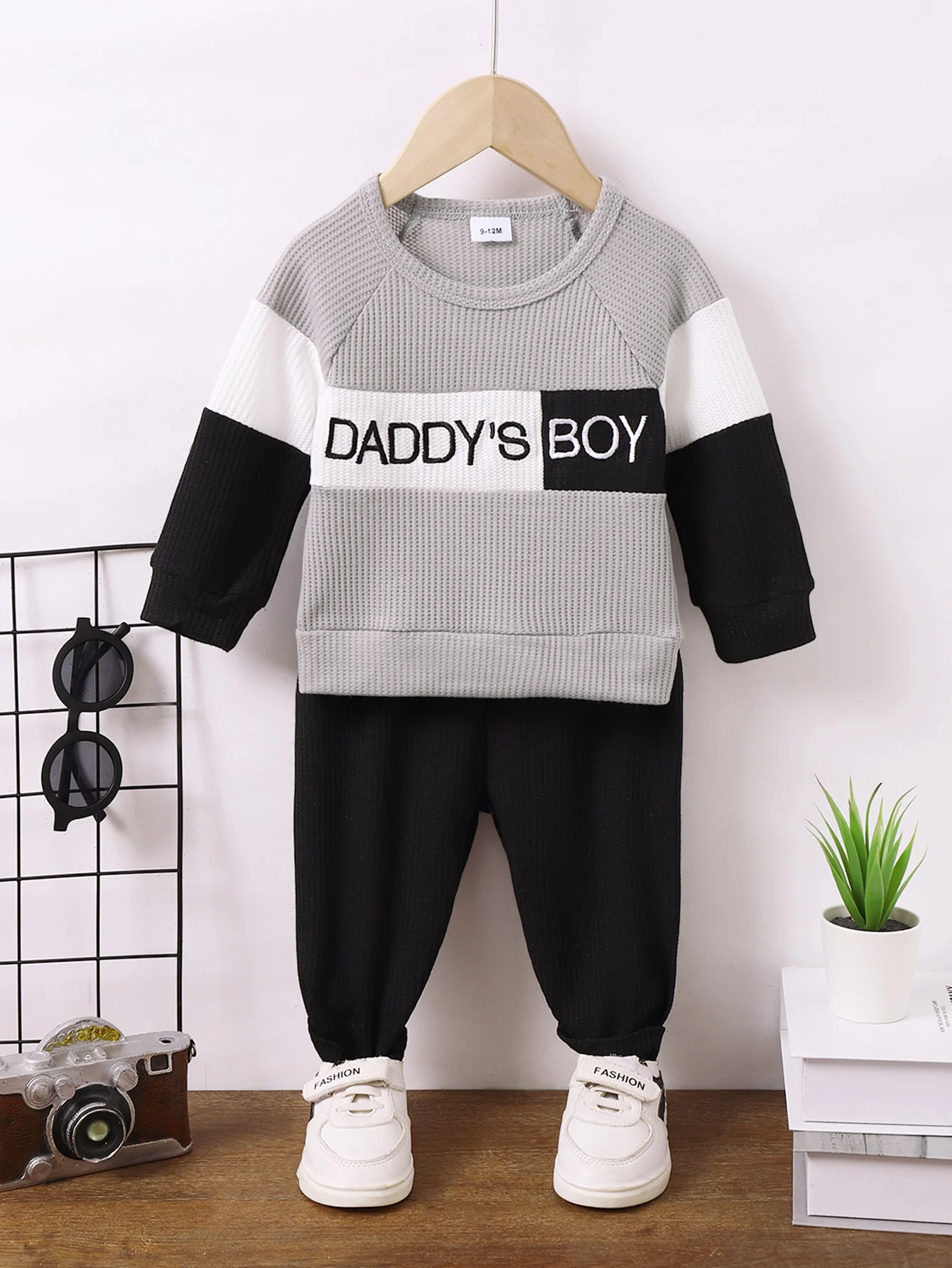 Conjunto infantil bicolor top y pantalón