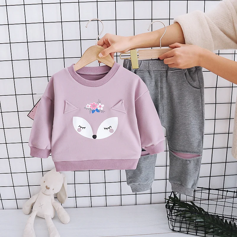 Conjunto camiseta pantalón