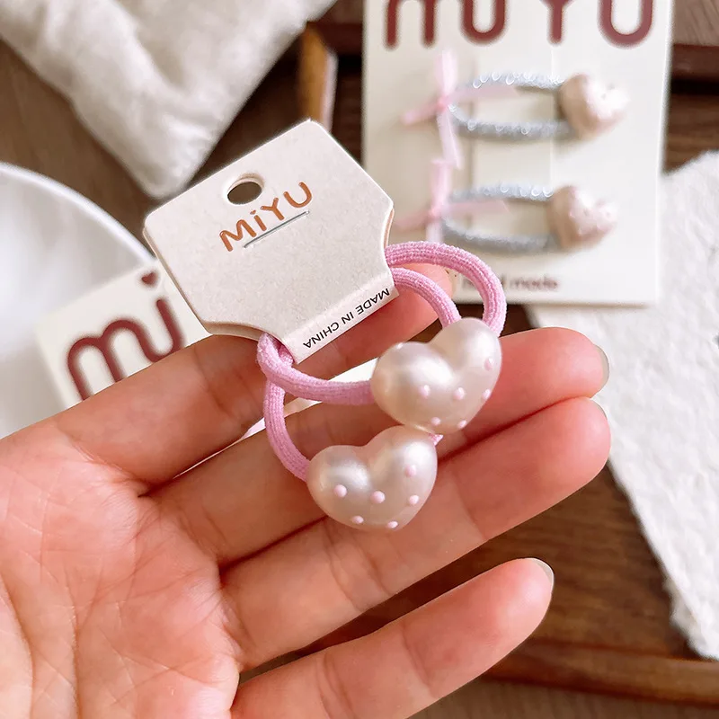 Horquilla infantil corazón rosa con banda elástica estilo coreano - imagen 3
