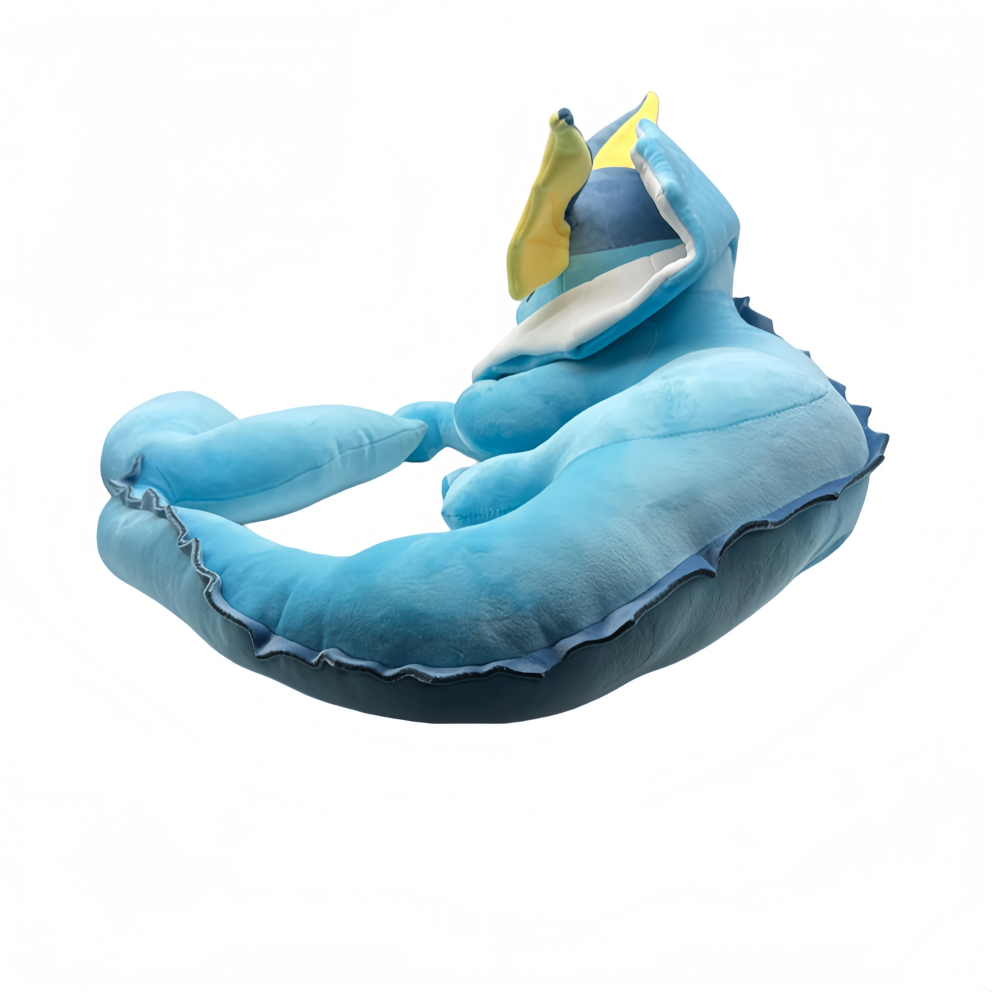 Detalle del peluche de Charizard durmiendo