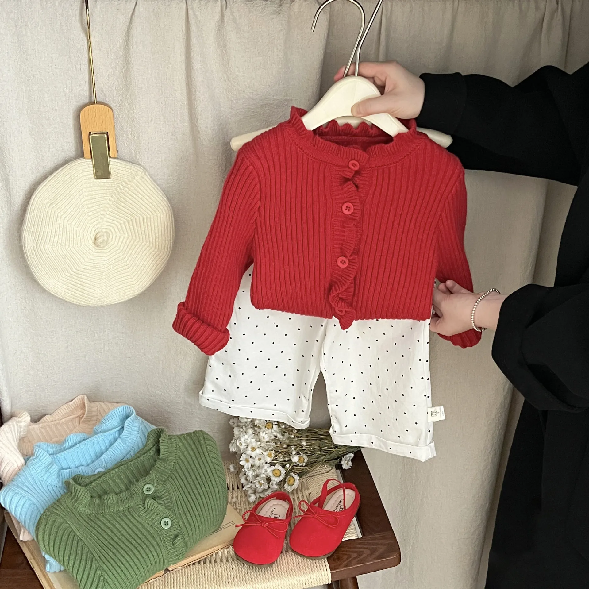 Cardigan de punto solido para nina con borde oreja comodo y suave - imagen 3