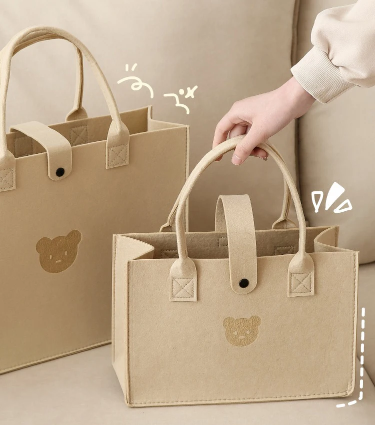 Bolsa maternal de fieltro con oso tierno para bebé