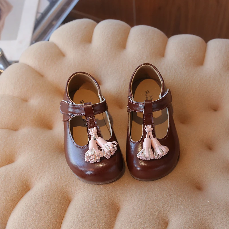 Zapatos de cuero antideslizantes de princesa con borlas para bebé - imagen 3