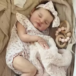 Muñeca bebé Reborn Laura con piel 3D y venas pintadas a mano