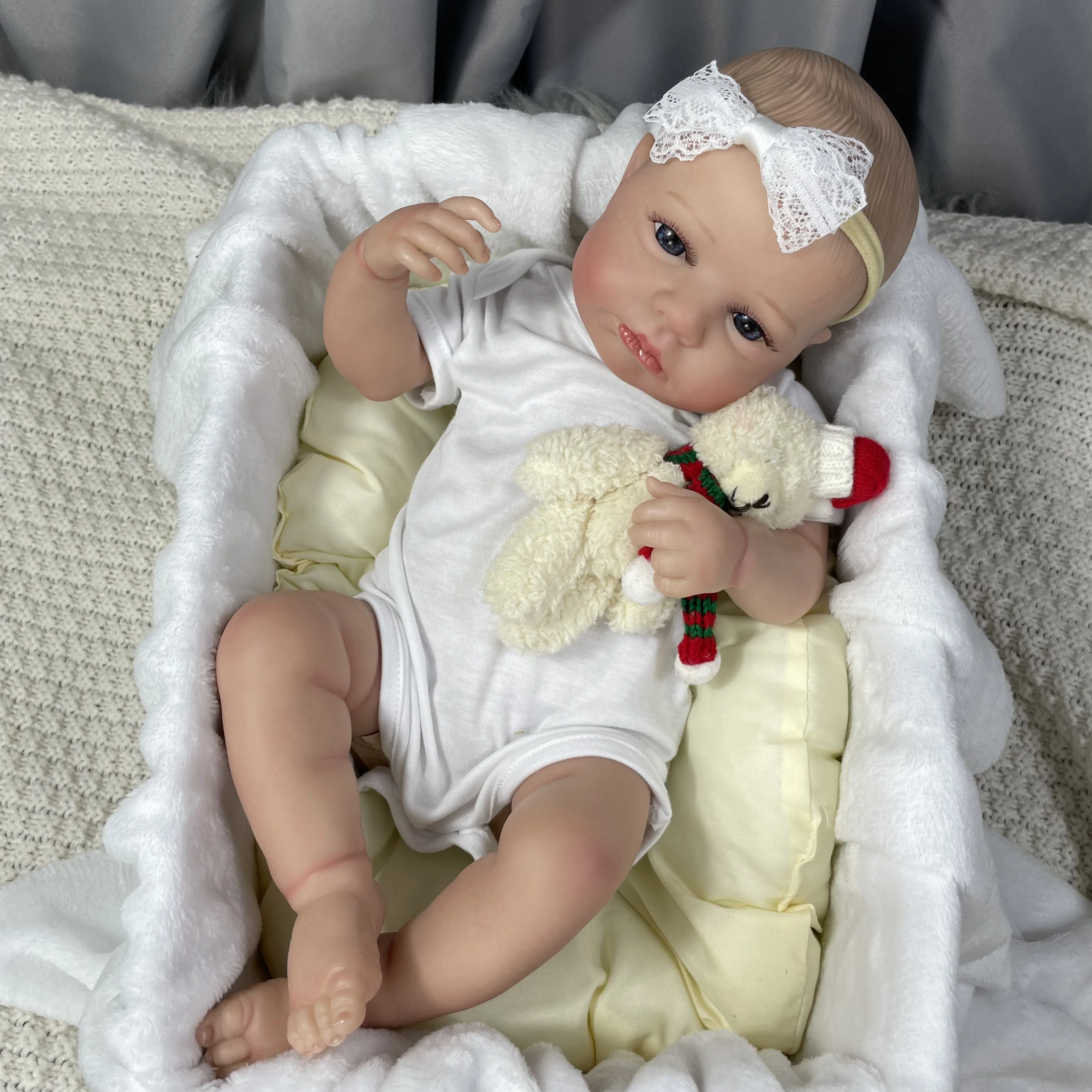 Muñeca Reborn LouLou 50cm – Piel 3D realista para colección - imagen 2