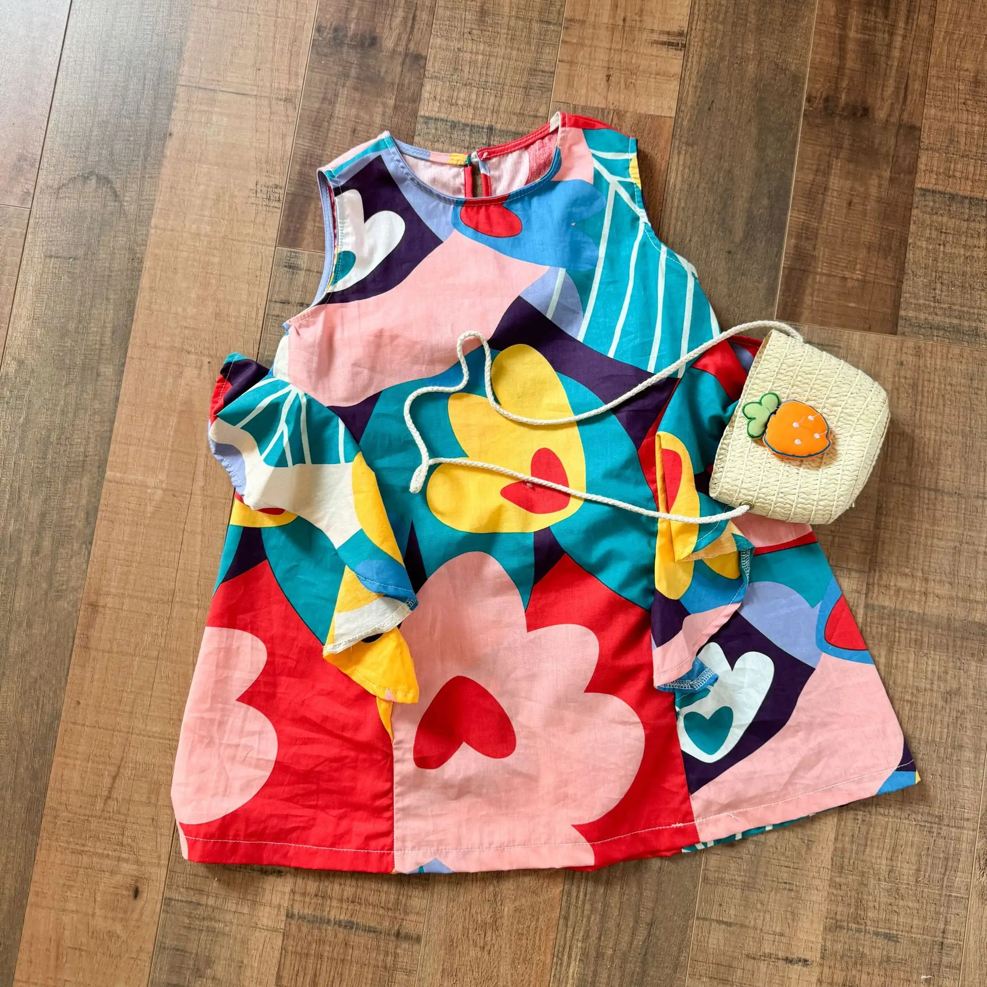 Vestido en uso para niña