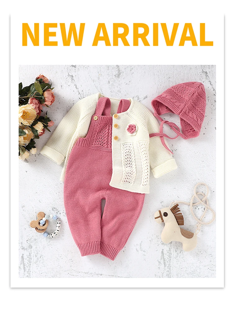 Conjunto de pelele de punto para bebé en color beige