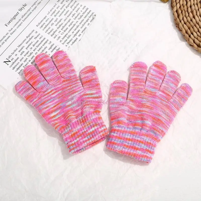 Ajuste de los guantes en niño